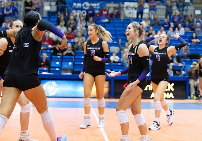 Fayetteville-Conway Volleyball Final__00084